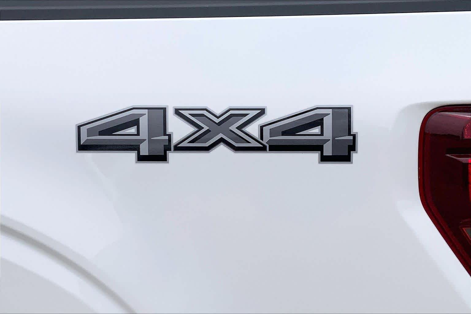 New 2026 Oxford White Ford STX® image 15