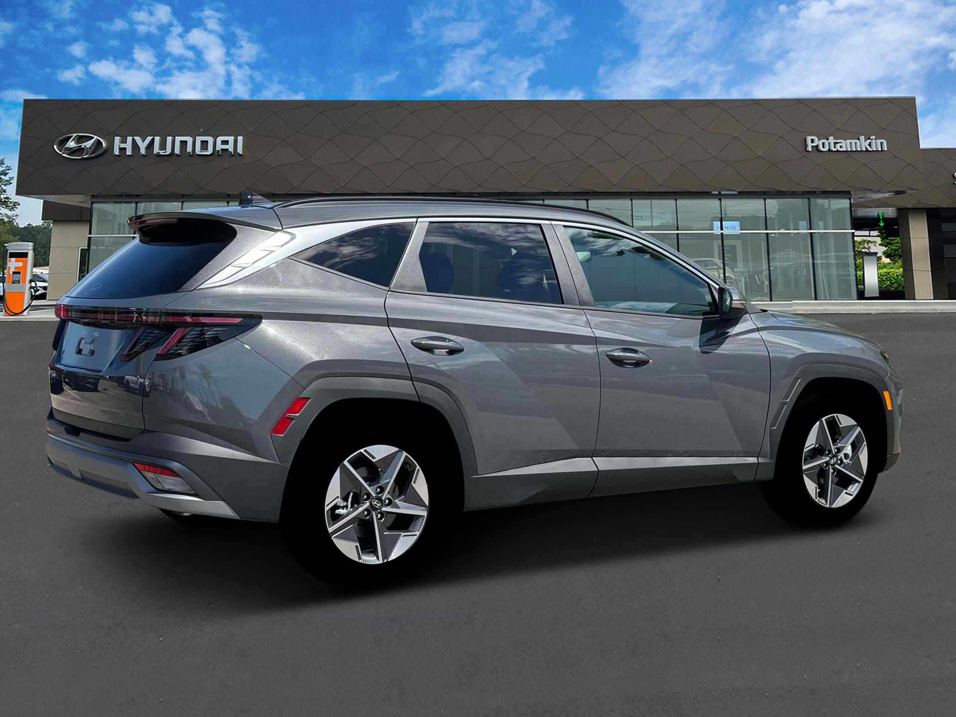 New 2026 Ecotronic Gray Hyundai SEL Premium image 8