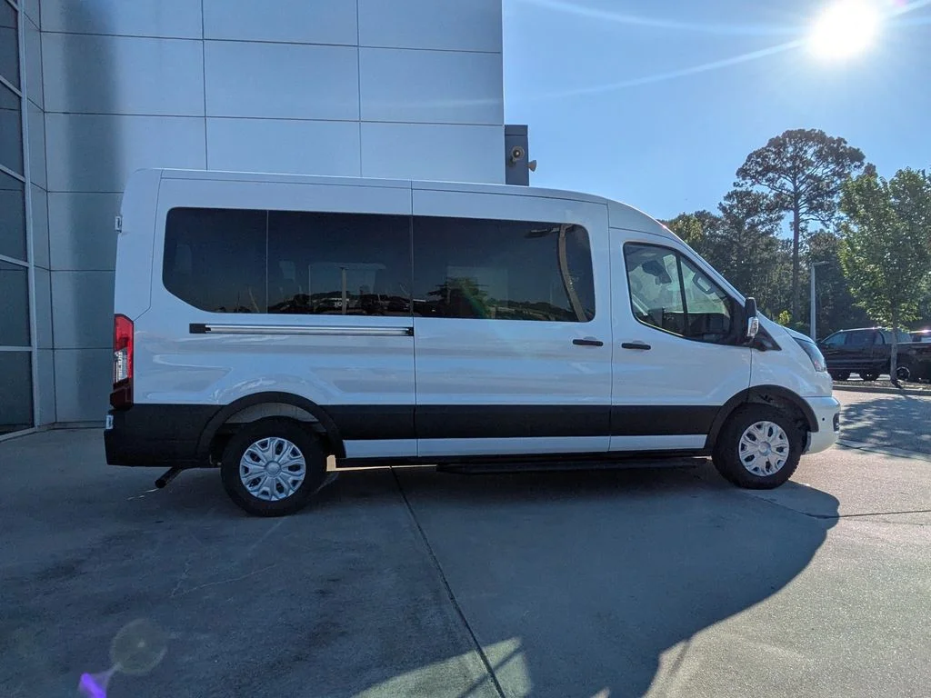 New 2026 Oxford White Ford  image 3