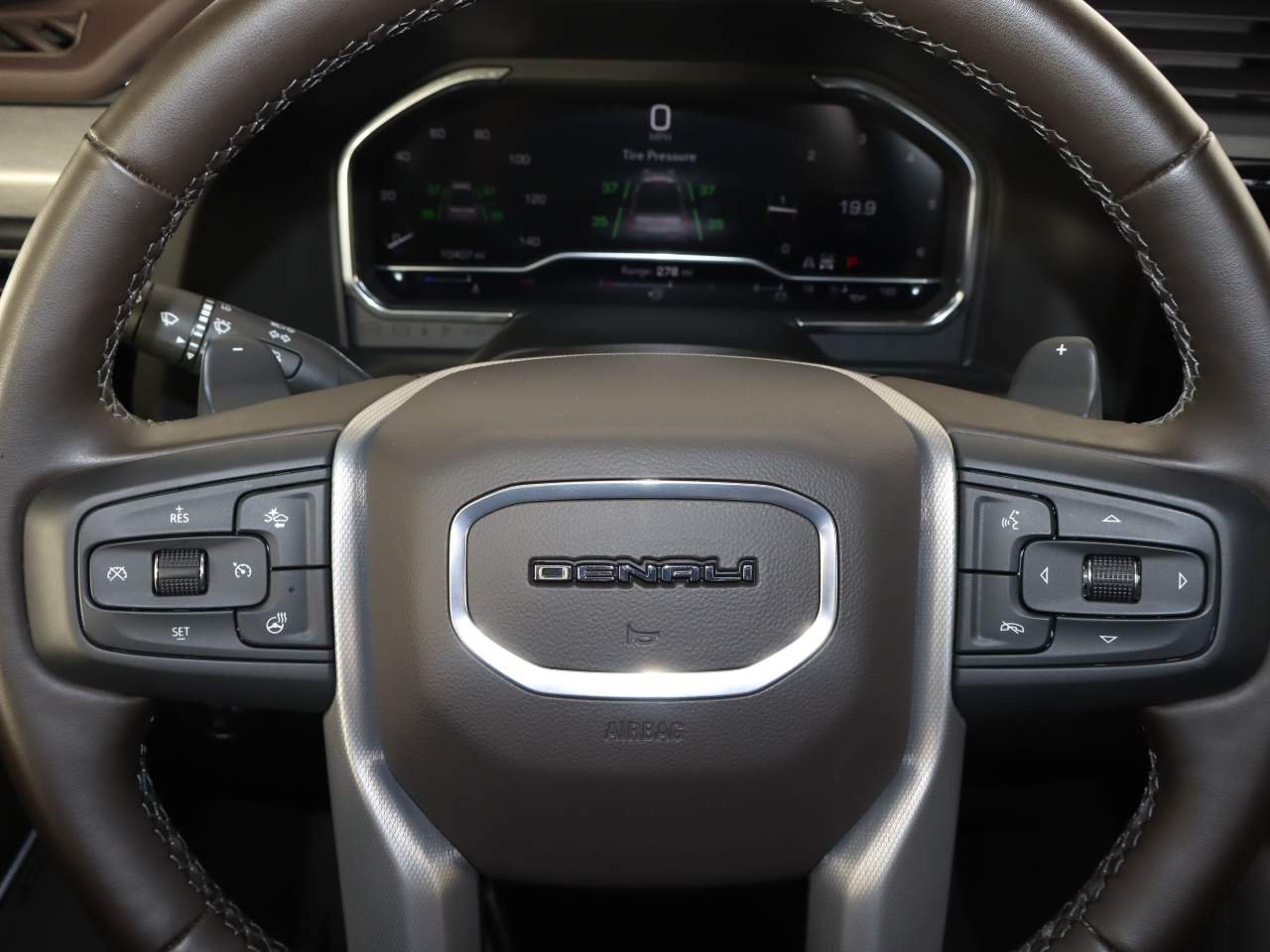 Used 2024 Gray GMC Denali Crew Cab image 13