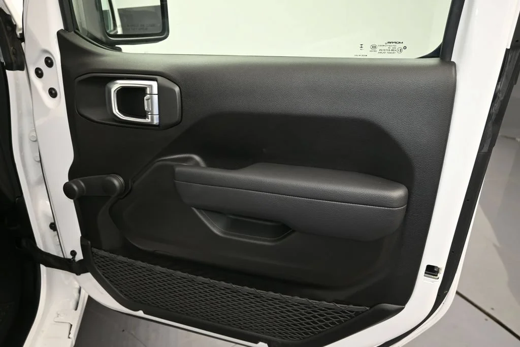 Used 2024 White Jeep Sport image 13