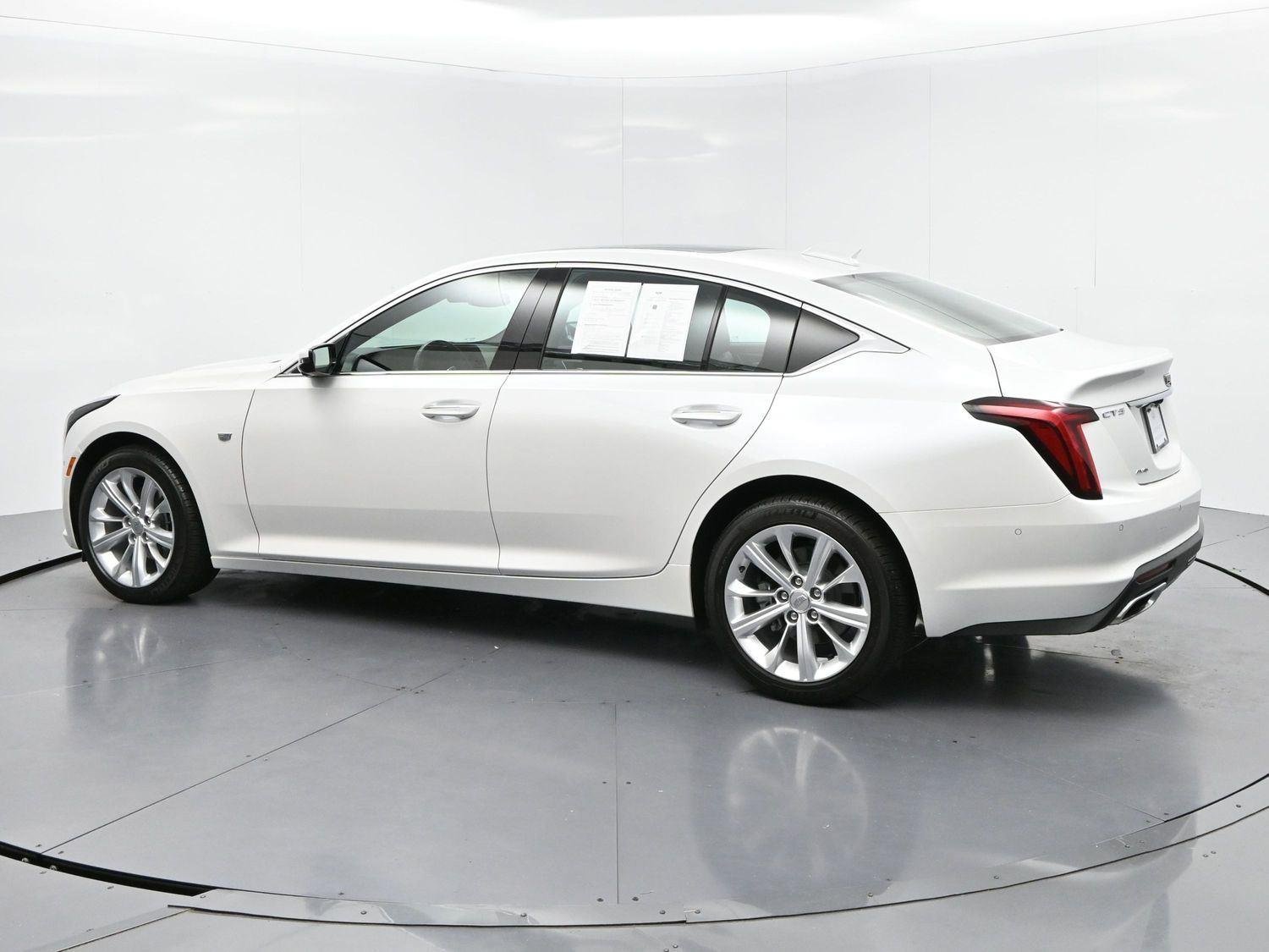 Used 2025 Crystal White Tricoat Cadillac Premium Luxury image 5