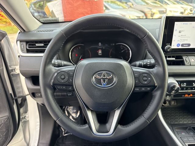 2024 Toyota RAV4 XLE Premium - Photo 14