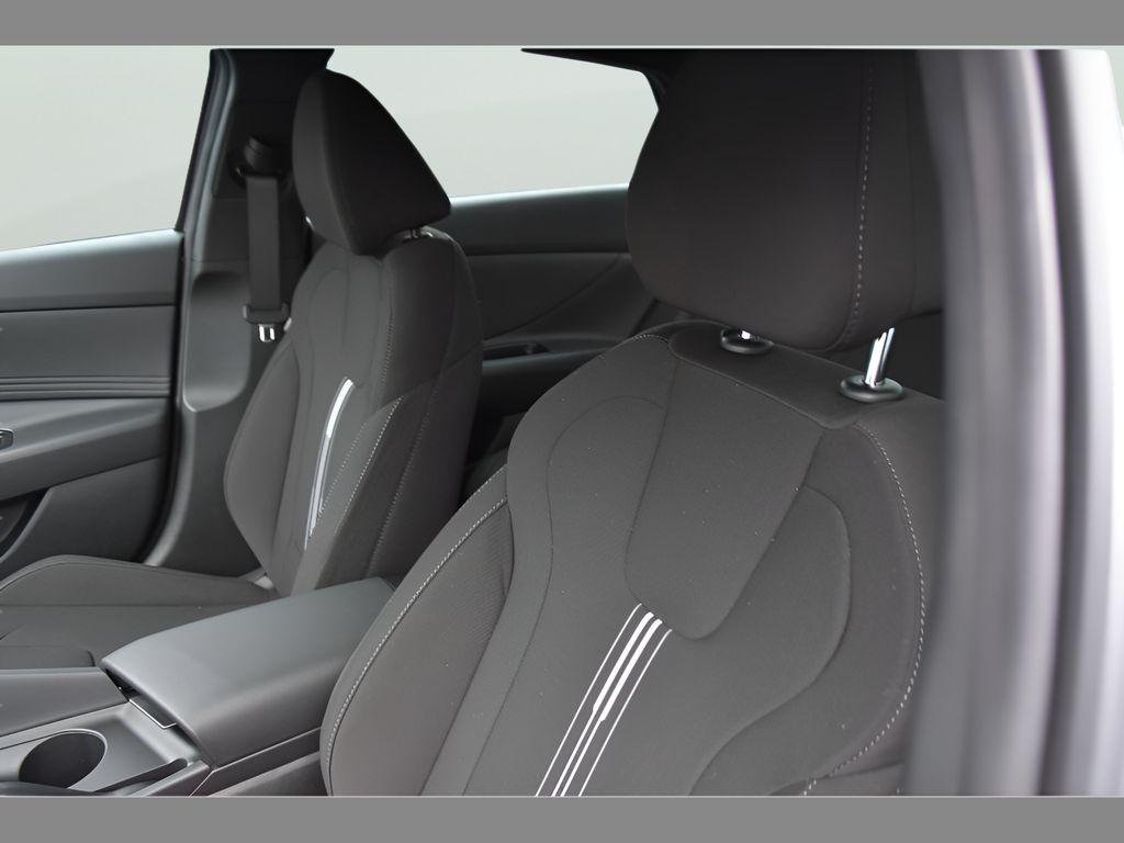 New 2026 Fluid Metal Hyundai SEL Sport image 29