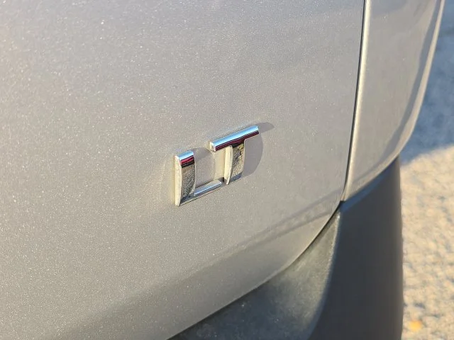 Used 2022 Silver Chevrolet LT image 10