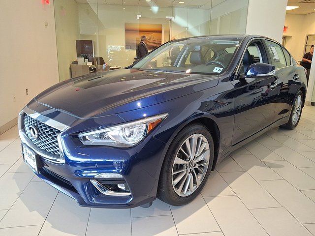 2023 INFINITI Q50 LUXE AWD