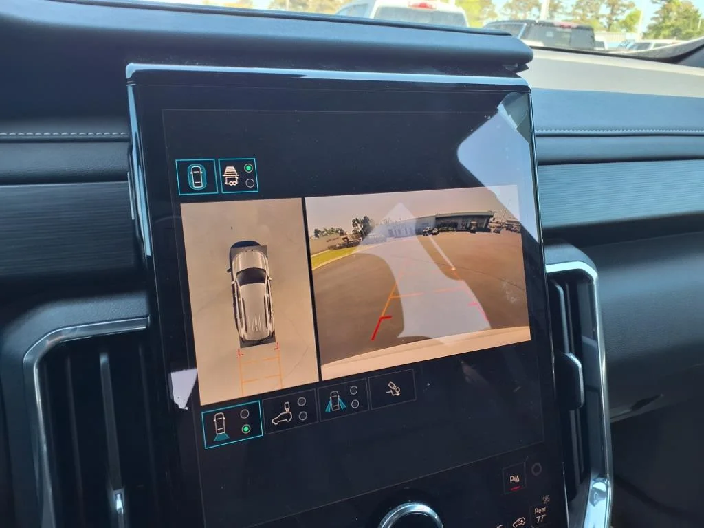 2025 GMC Acadia Elevation - Photo 19