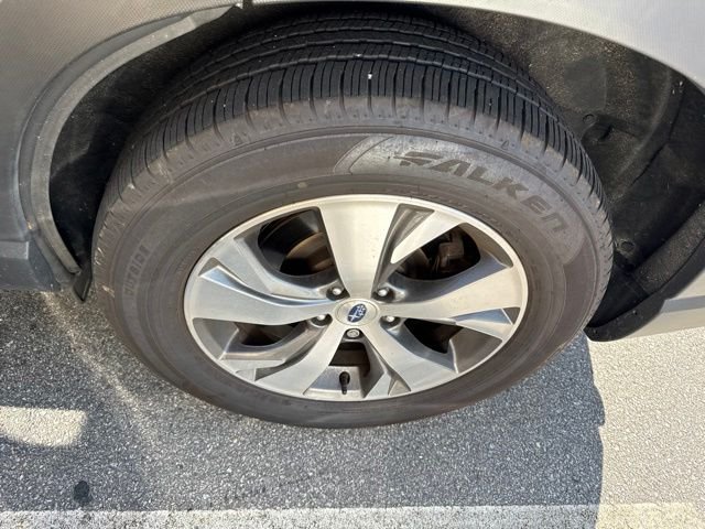 Used 2025 Blue Subaru Premium image 7