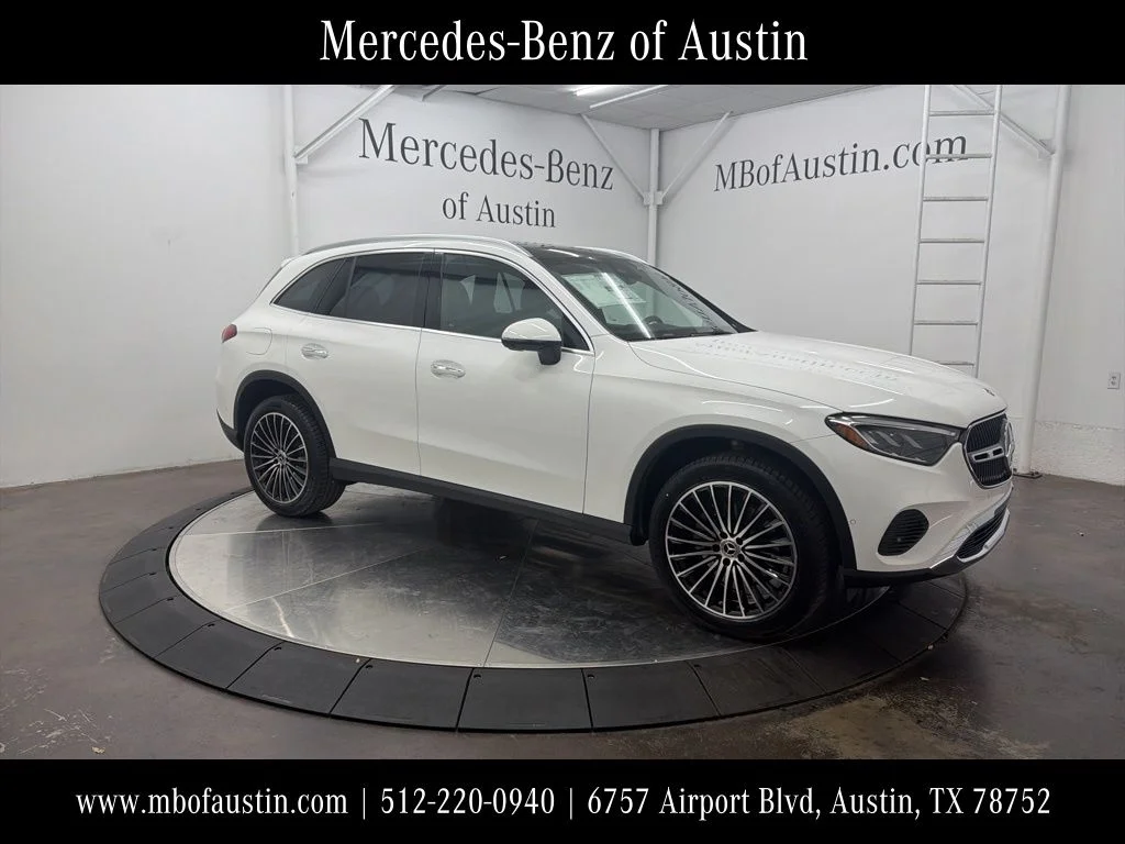 Used 2026 White Mercedes-Benz GLC 300 image 1