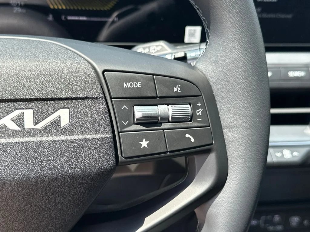 New 2026 White Kia EX image 26