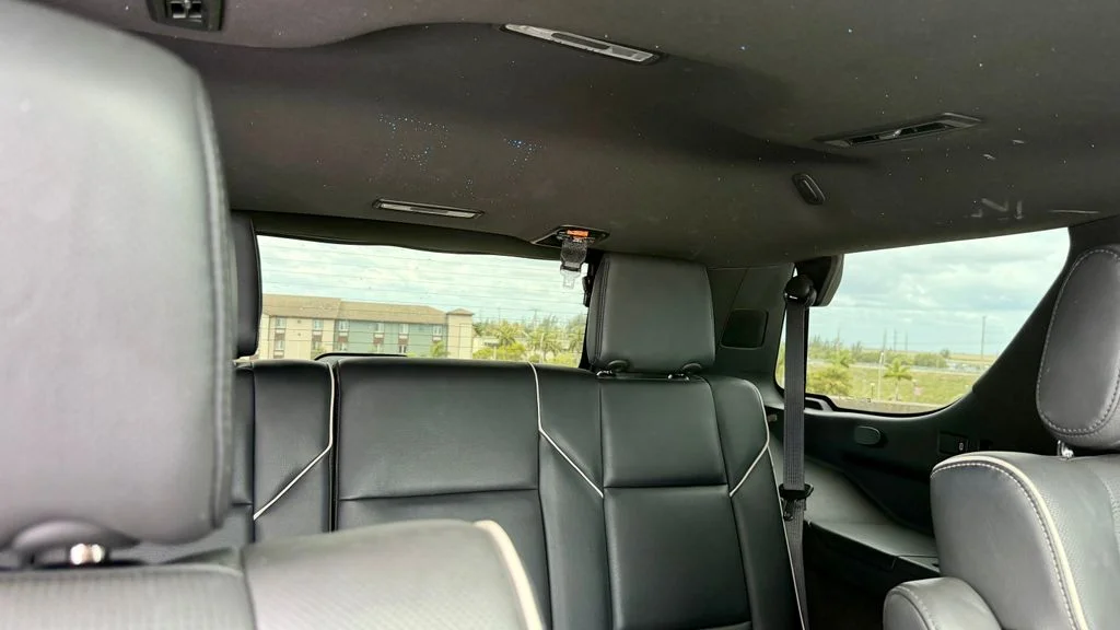 Used 2023 Black Cadillac Sport image 11