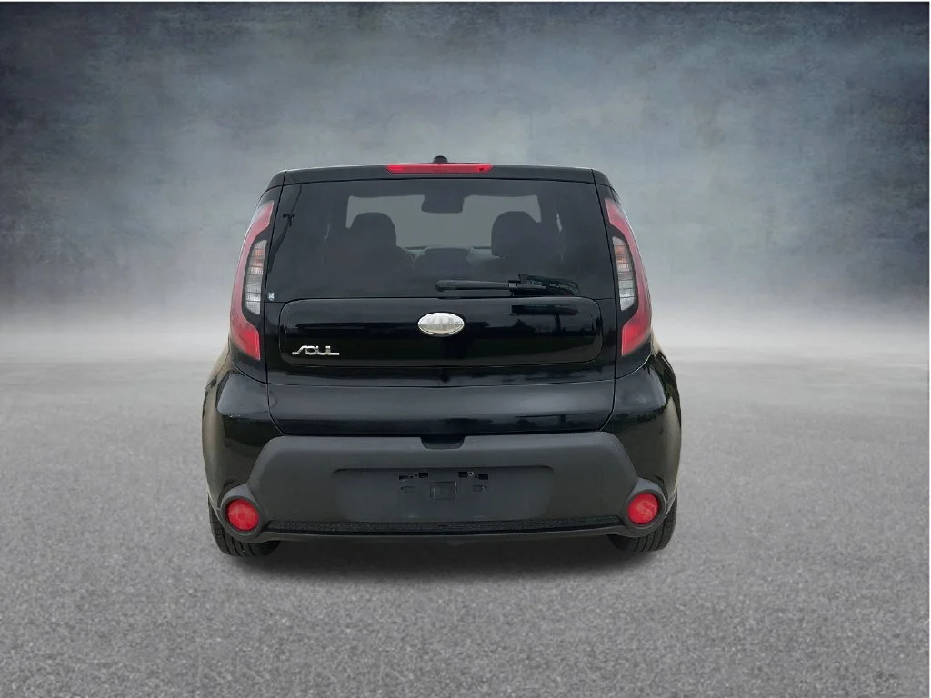 Used 2016 Black Kia Base image 6