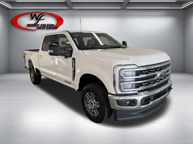 New 2026 Star White Metallic Tri-Coat Ford F-350® Lariat® image 22