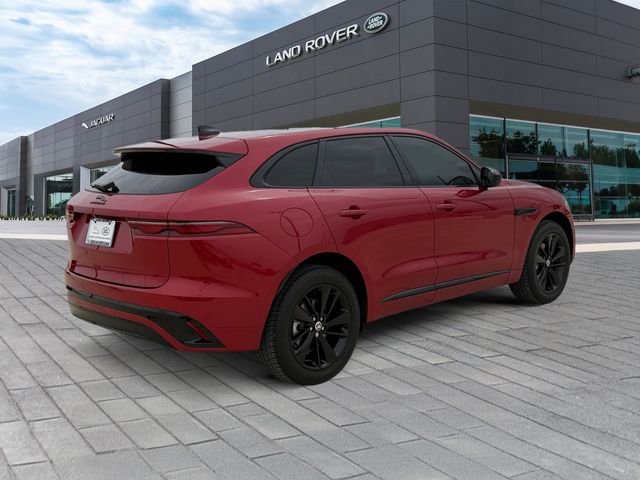 Certified Used 2024  Jaguar P250 R-Dynamic S image 5