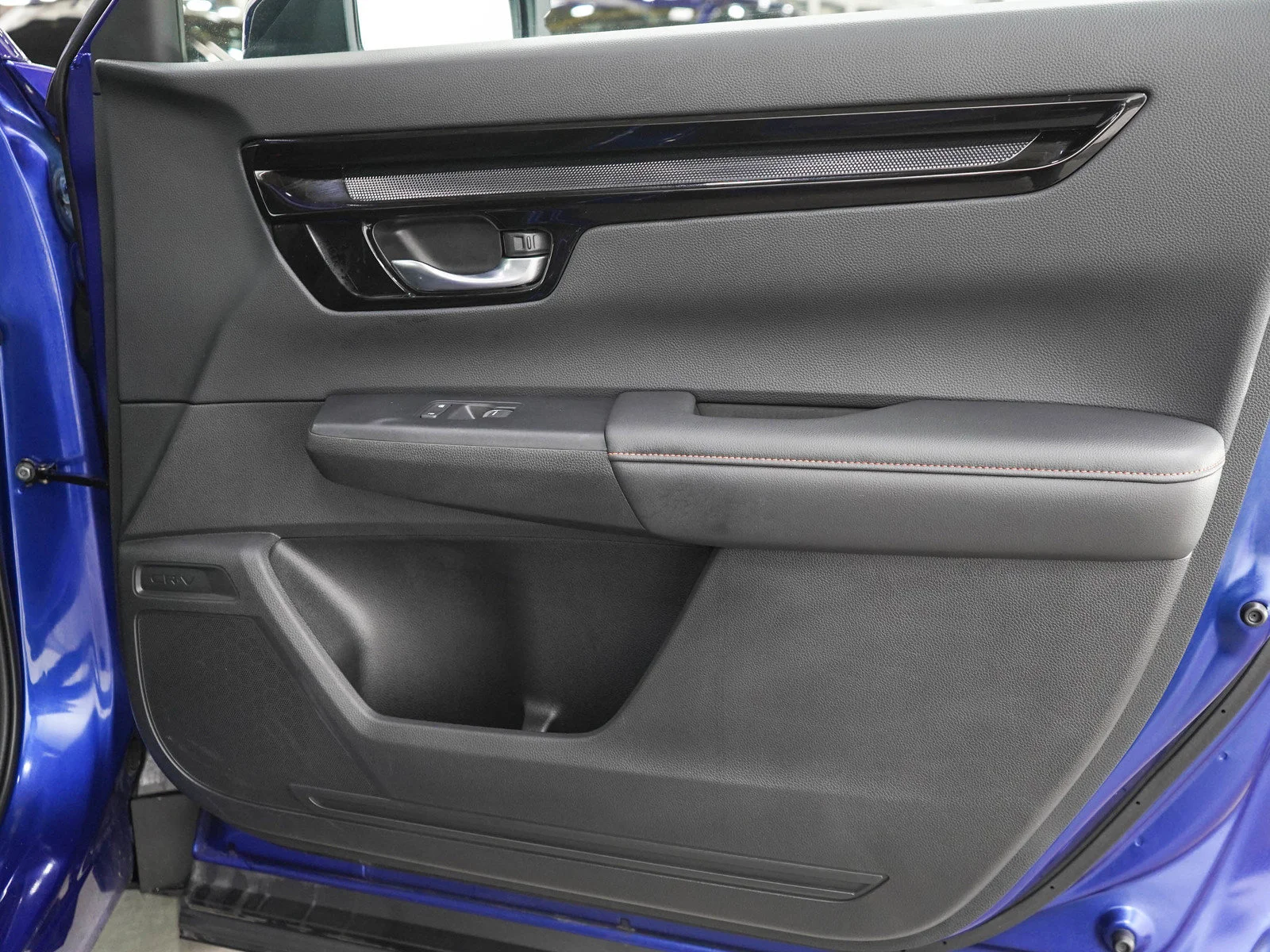 Used 2024 Blue Honda Sport Touring AWD image 9