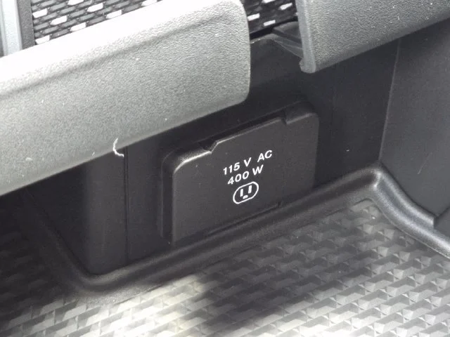 New 2026 Bright White Clearcoat Ram Laramie image 16