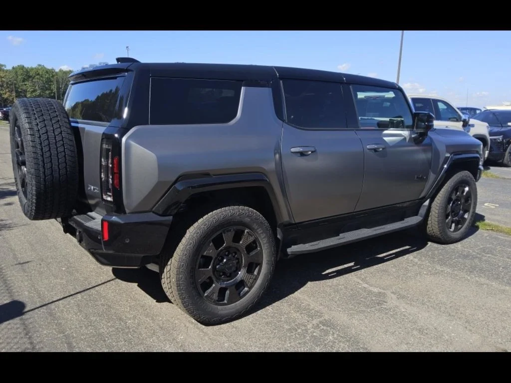 Used 2026 Magnus Gray Matte – Not Available to Order GMC 3X image 3