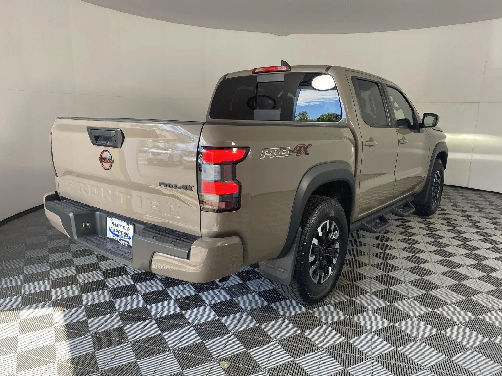 Used 2024 Baja Storm Nissan PRO-4X image 7