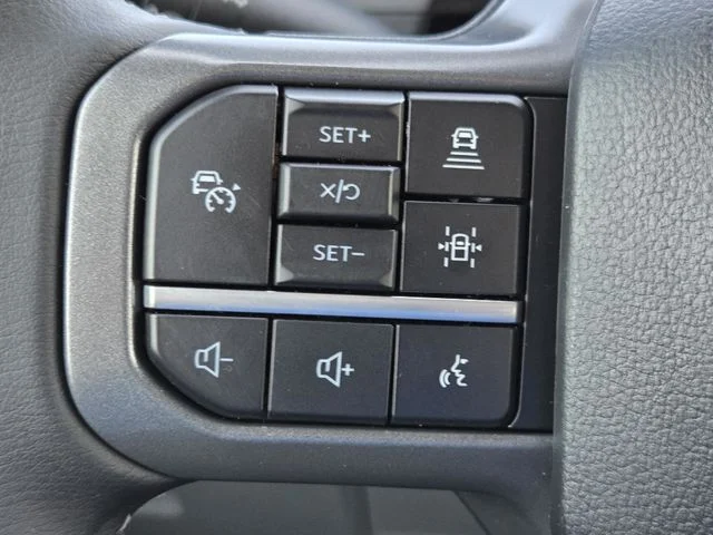 New 2026 Carbonized Gray Metallic Ford XLT image 18