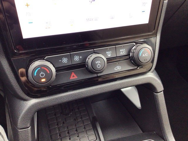 Certified Used 2025 Carbonized Gray Metallic Ford Lariat image 19