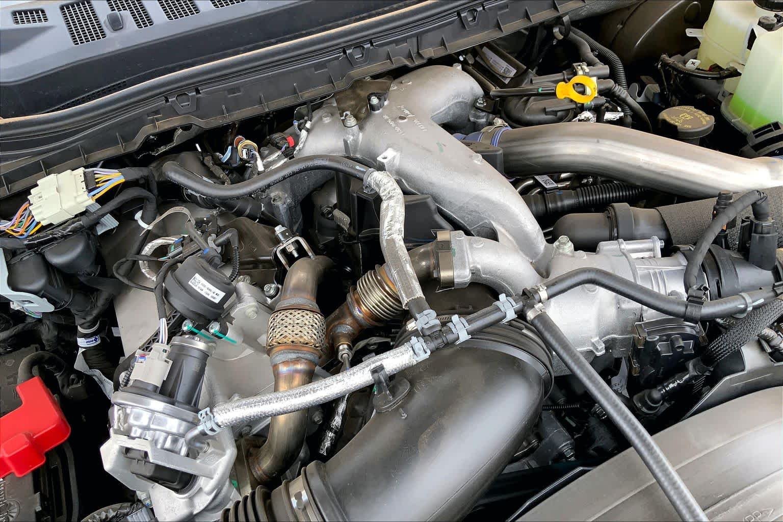 New 2026 Carbonized Gray Metallic Ford F-250® Lariat® image 17