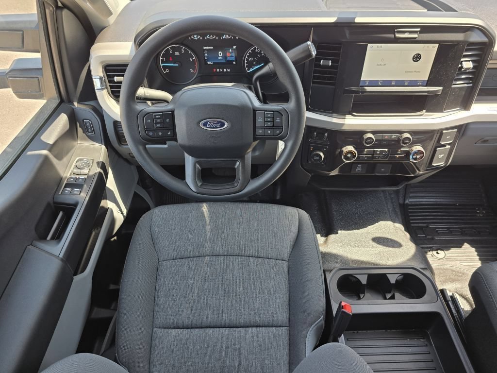 New 2026 Oxford White Ford XL image 31