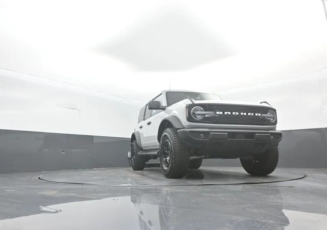 New 2026 Avalanche Gray Ford Outer Banks® image 29