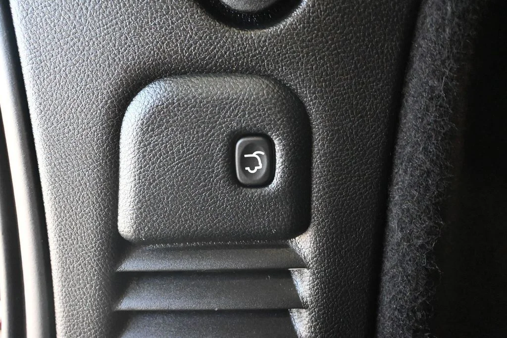 Certified Used 2022 Black Dodge Citadel image 44