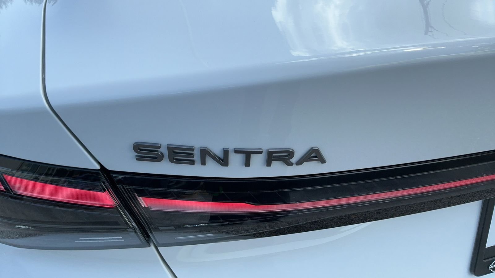 New 2027 White Nissan SV image 43