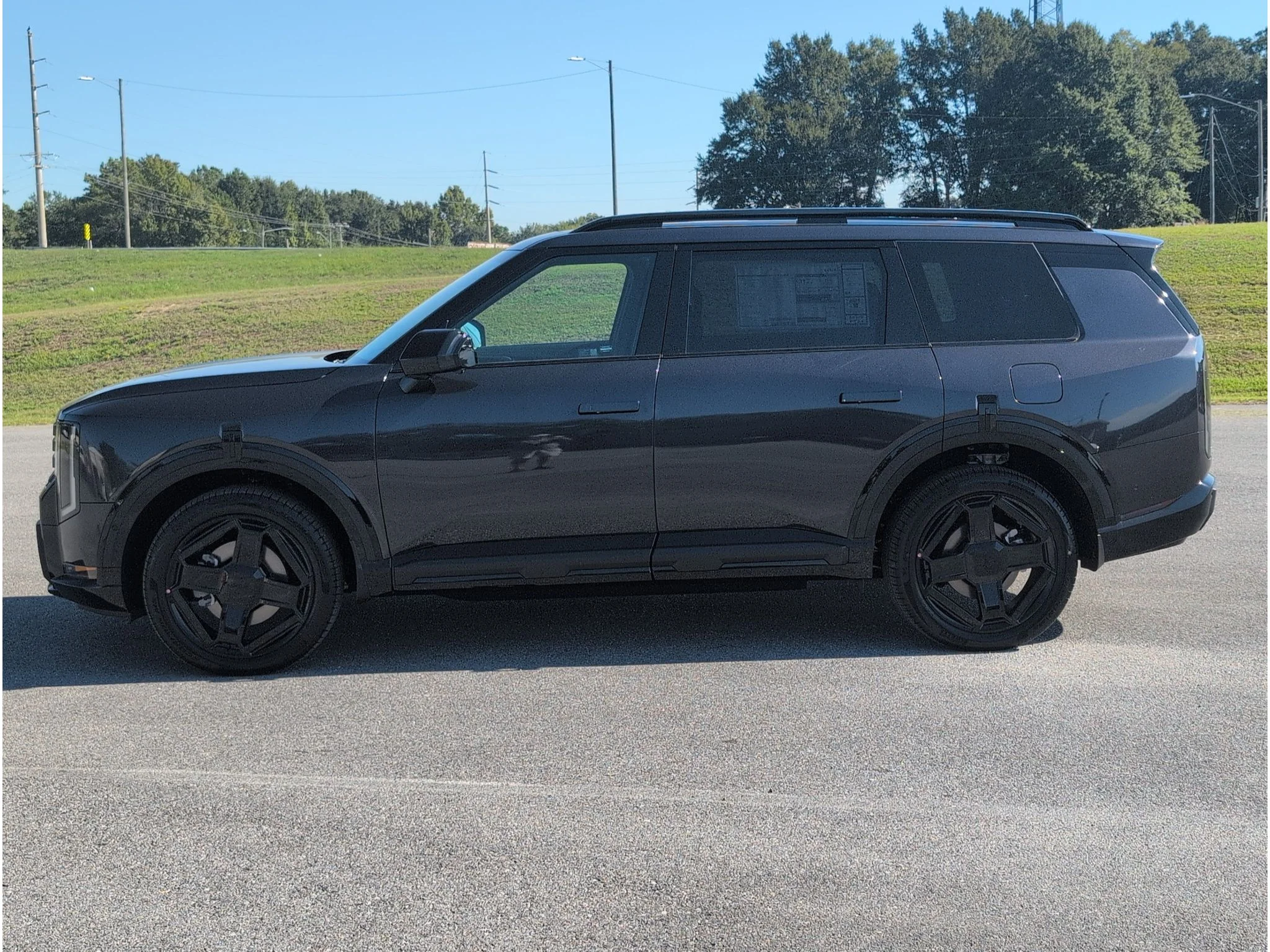 New 2027 Panthera Metal Kia X-LINE SX image 2