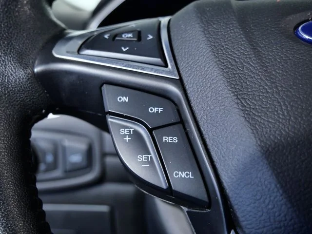 Used 2016 Blue Ford SEL image 26