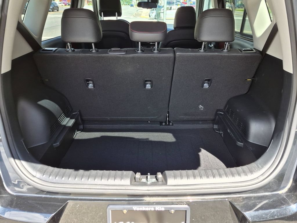 Used 2023 Black Kia GT-Line image 8