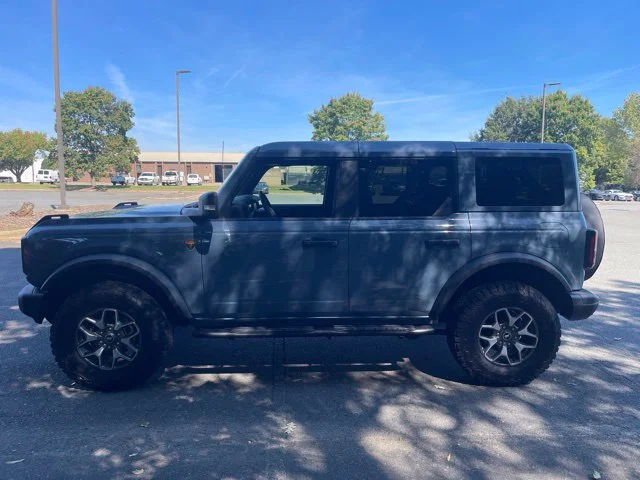 Used 2025 Gray Ford Badlands image 2