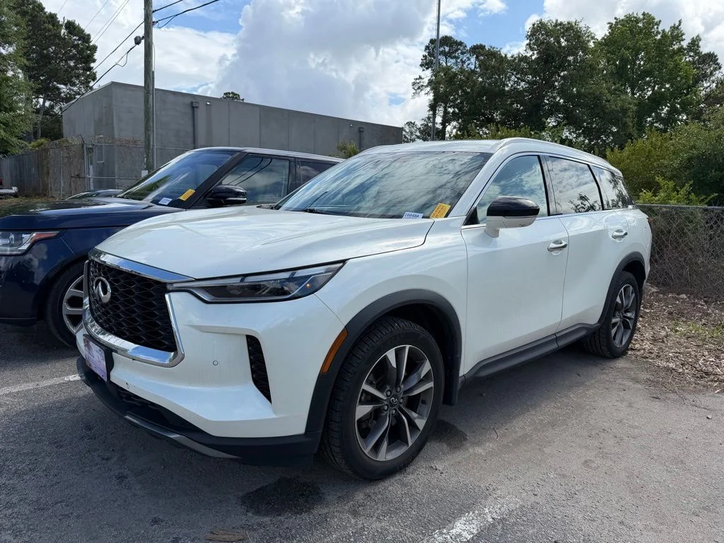 2022 INFINITI QX60 LUXE AWD's photo