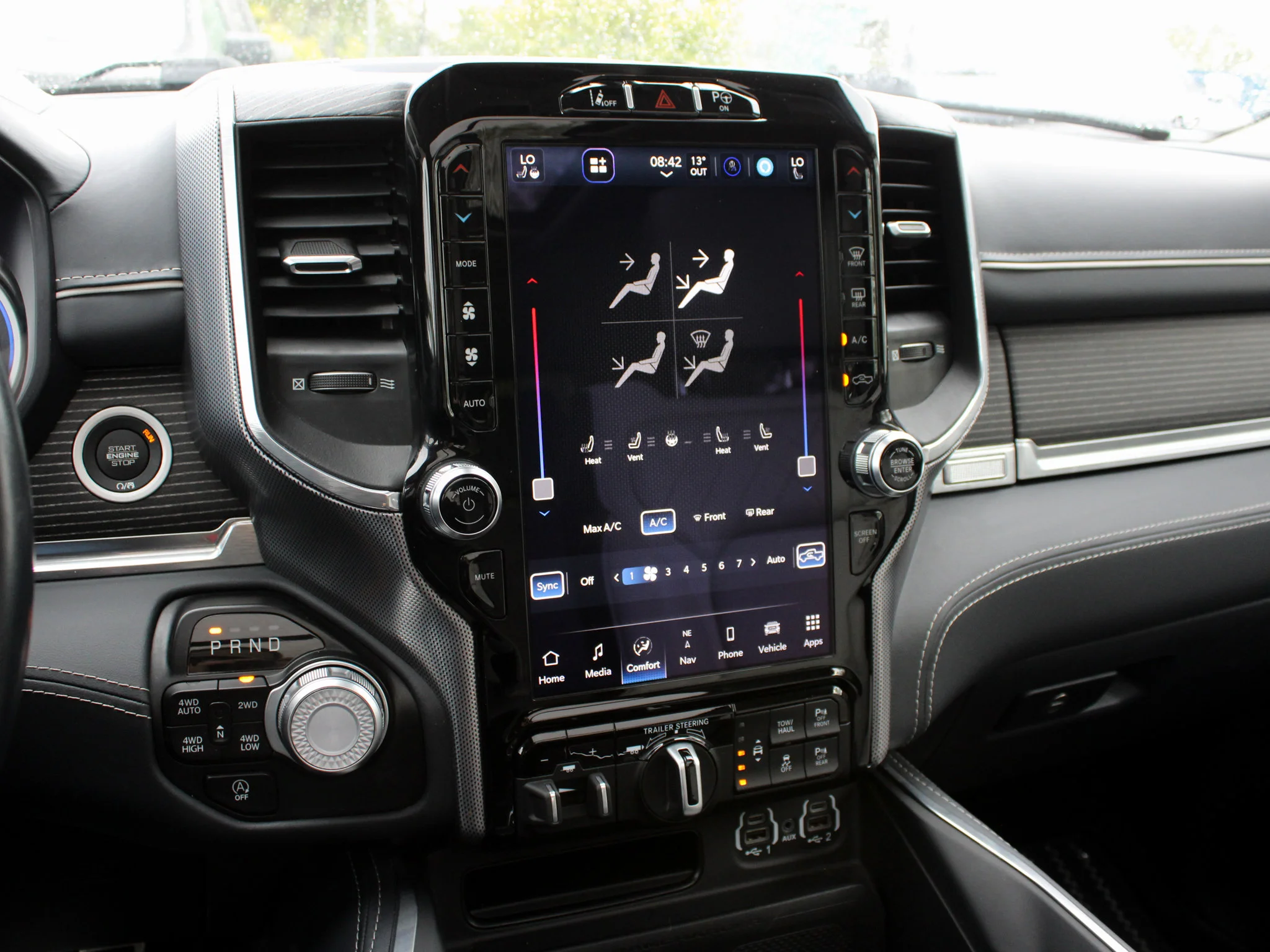 Certified Used 2022 White RAM Limited * No Accidents | HEMI V8 | Trailer Tow | Adaptive Cruise | Apple CarPlay | Bedliner image 30