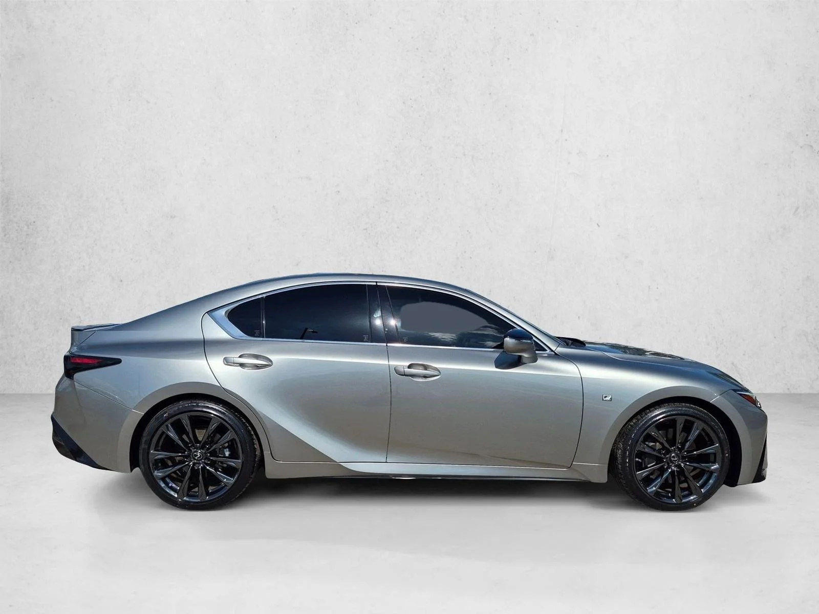 Certified Used 2021 Atomic Silver Lexus F SPORT image 4