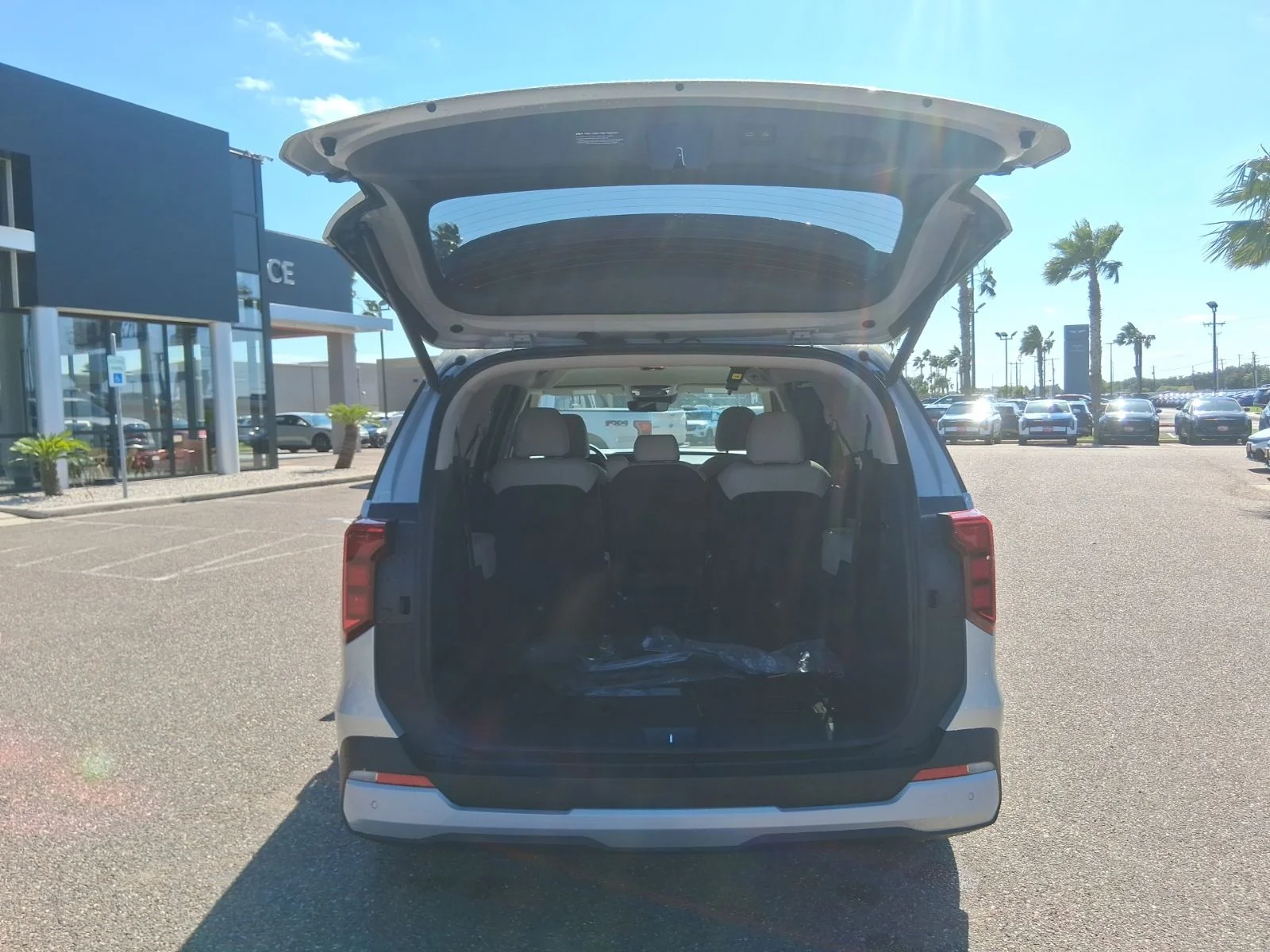 New 2026 White Kia EX image 6