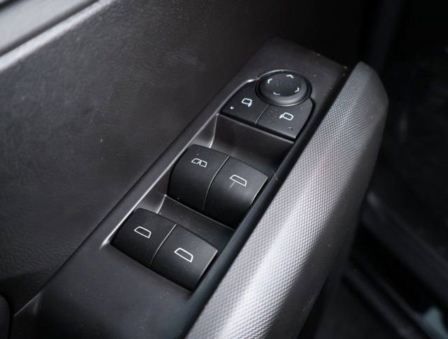 2026 Chevrolet Colorado Trail Boss - Photo 8