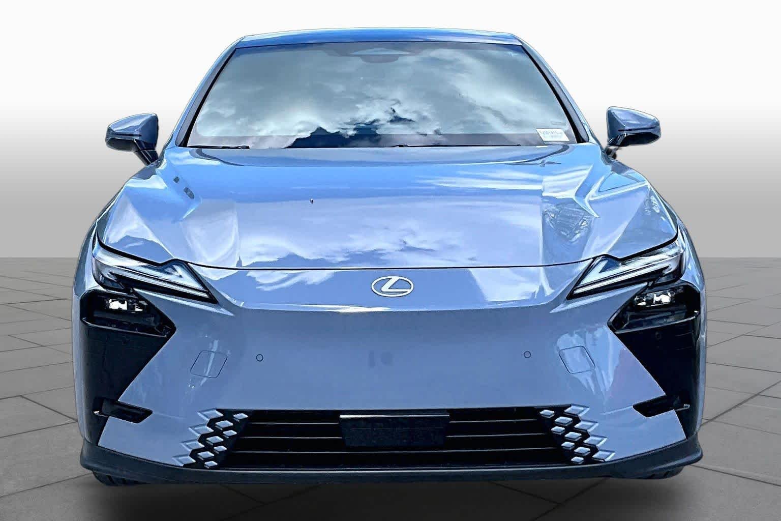 Used 2026 Wavelength Lexus Premium image 3