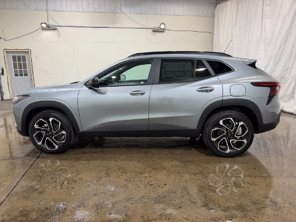 2026 Chevrolet Trax RS - Photo 16