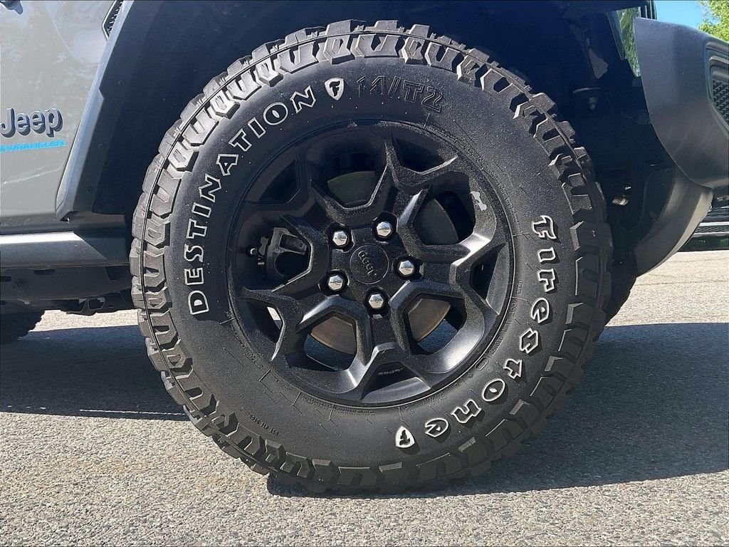 Used 2023 Gray Jeep Base 4xe image 7