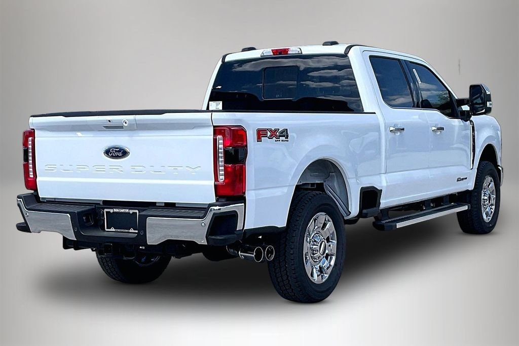 New 2026 Ford Super Duty F-250 Lariat 4D Crew Cab