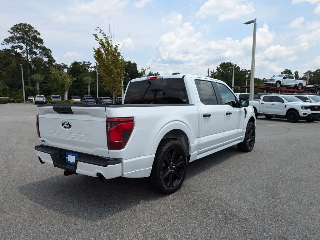 New 2026 Oxford White Ford STX image 4