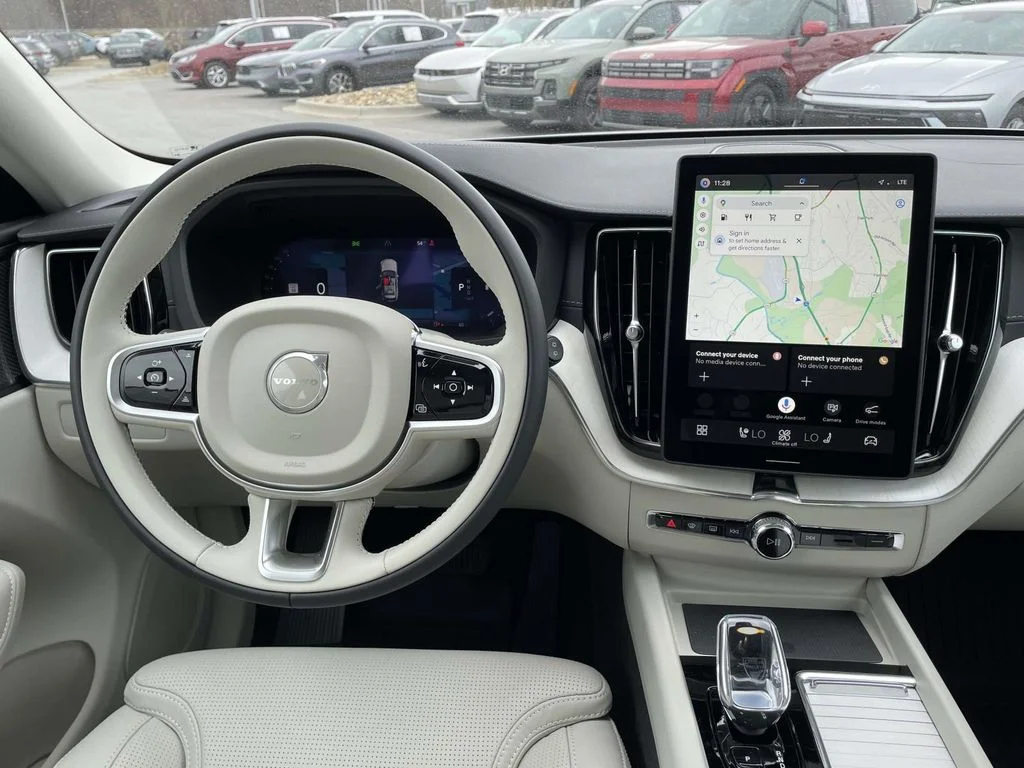 New 2026 Aurora Silver Volvo Ultra image 2