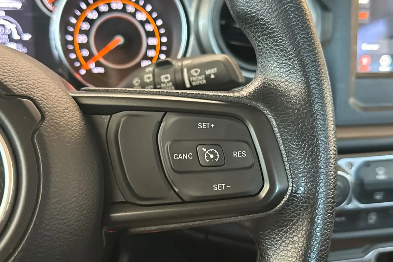 Used 2022 Bright White Clearcoat Jeep Sport image 25