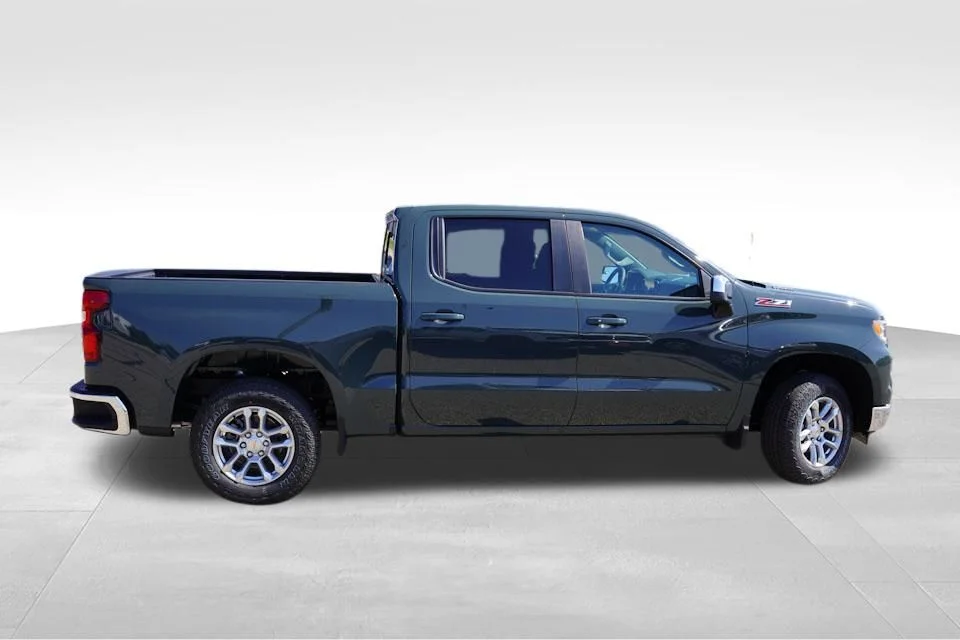 New 2026 Cypress Gray Chevrolet LT image 2