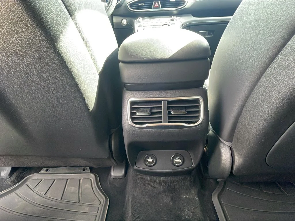 Used 2023 Silver Hyundai SEL image 18