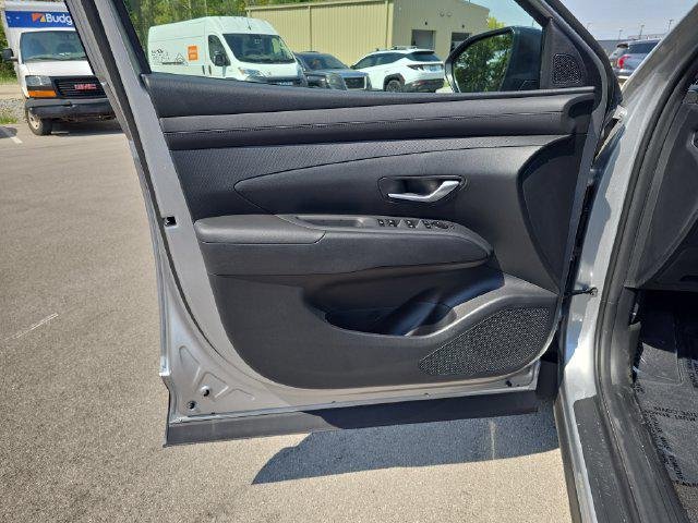 New 2026 Silver Hyundai SEL FWD image 12