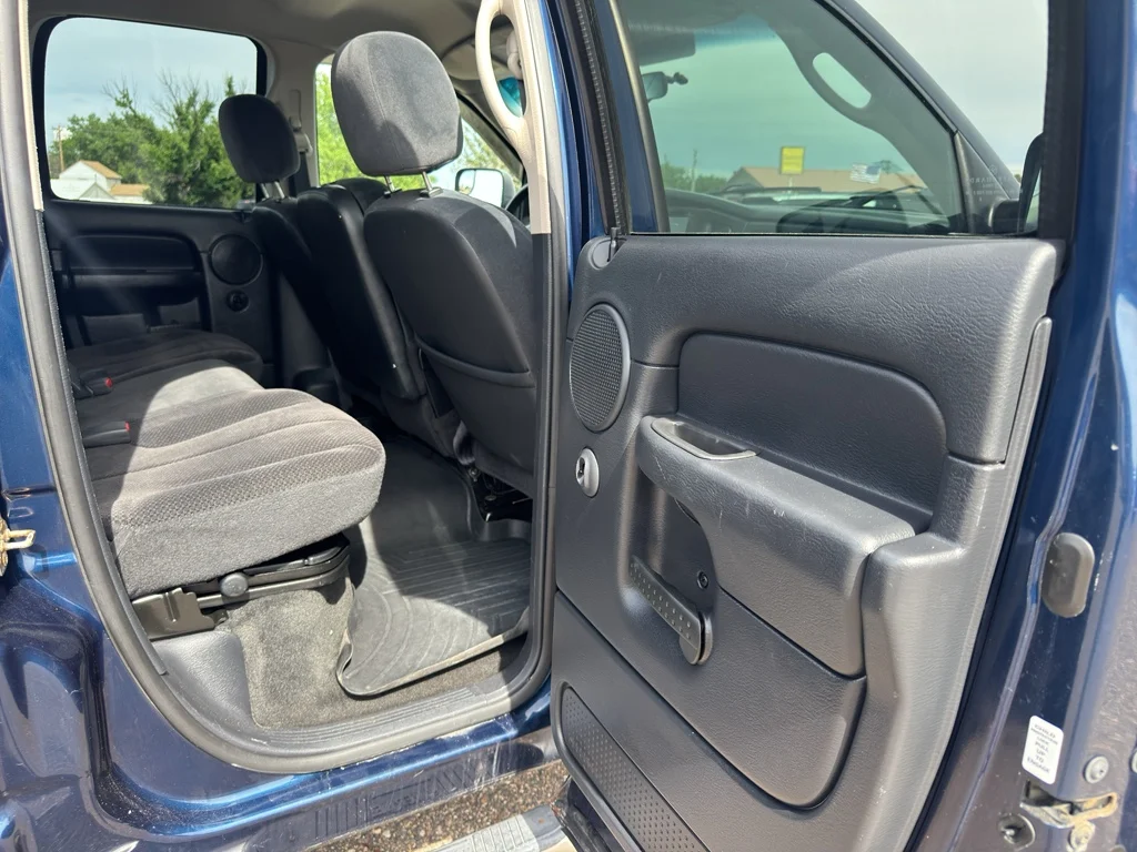 Used 2003 BLUE Dodge  image 16