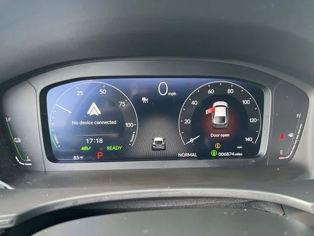Used 2025  Honda Sport Touring image 12